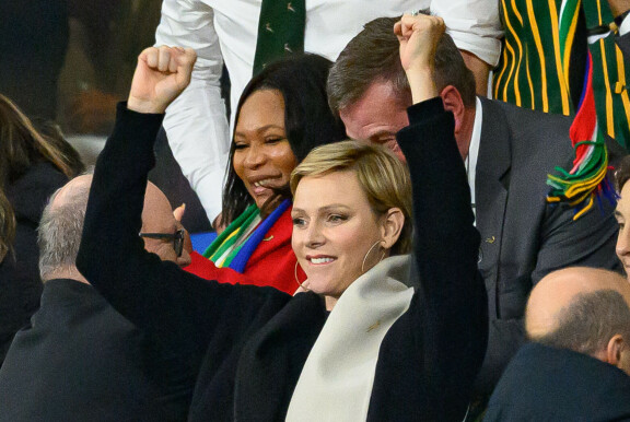 Etelä-Afrikan menestys sai Charlenen riemun valtaan.