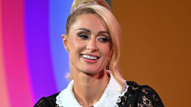 Paris Hilton jyrähtää vauvansa somekiusaajille