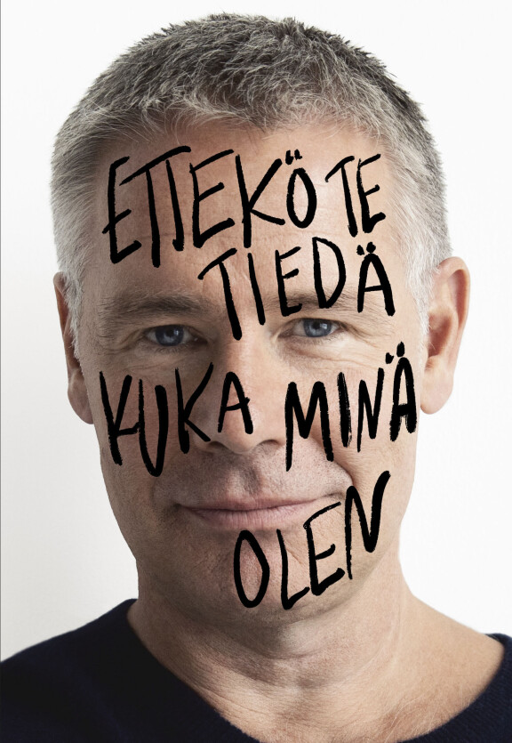 Uutuuskirjan hyytävä väite: Spede Pasanen uhkasi tappaa tv-pampun koiran