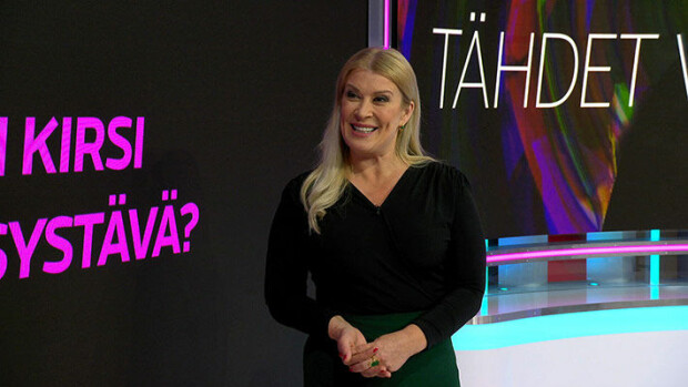 Kuuluisa tv-pyllähdys jätti Kirsi Alm-Siiraan pysyvän epäluulon tuoleja kohtaan: ”Oon aika tarkka tänä päivänä” Kirsi
