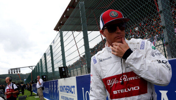 Alfa Romeon Kimi Räikkönen kuvattuna Belgian Spa-radalla 2019.