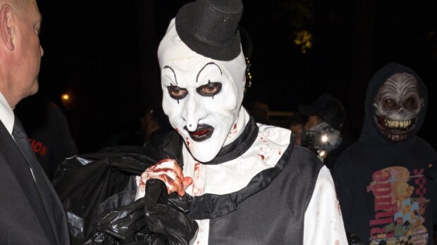 Hui! Näin hurjiin halloween-asuihin supertähdet pukeutuivat - Justin Bieber, Megan Fox, Leonardo DiCaprio...