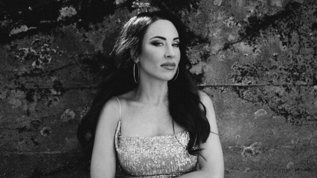 Janna murtuu täysin Vain elämää -ohjelmassa - avautuu parisuhdekriisistään