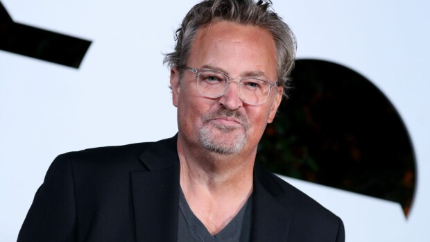 Matthew Perry oli naimaton ja lapseton - kuka perii miljoonaomaisuuden?