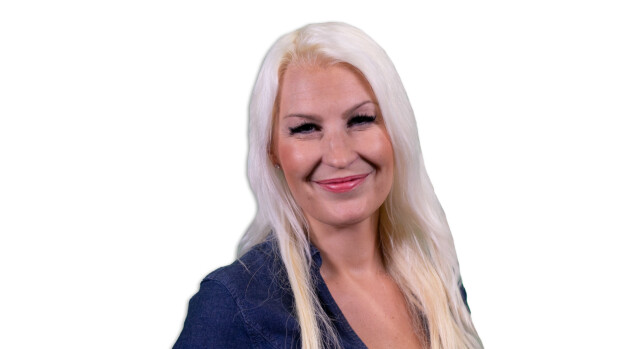 TIS-Elmerin äiti on julkisuudesta tuttu – haki tv:ssä apua avioeron jälkeen