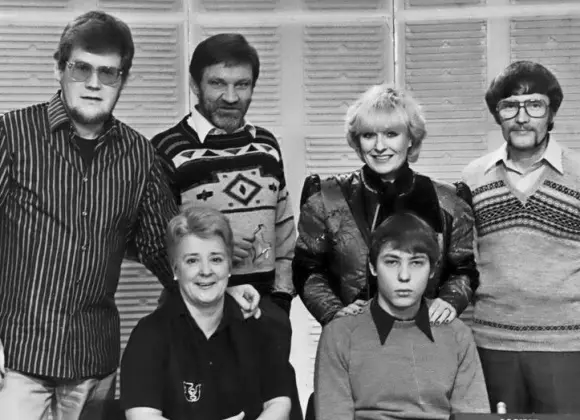 Levyraati palaa! Muistatko kaikki nämä aiemmat Levyraati-juontajat?