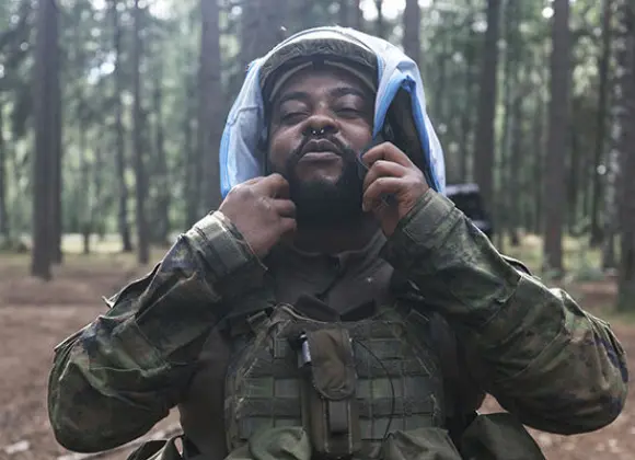 Komppania Ketonen & Gustafsbergissä ensimmäinen pudotus – kaksi julkkista joutuu lähtemään