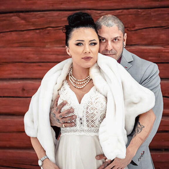 Henna ja Mikko eivät ole polyamorisessa suhteessa, vaikka suhteessa vierailee muita naisia. Unelmahäät