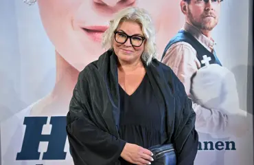 Minna Kuukan hämmentävät kopeloinnit