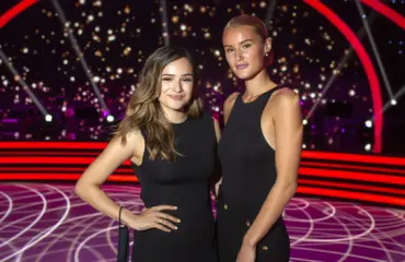 Kulisseissa kuohuu! Jukka Hildénin Chachi-vaimon salarakkaan henkilöllisyys selvisi: julkkiskaunottaren pikkuveli