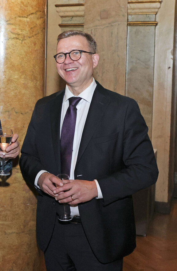 Harvinainen veljeskuva! Joel Harkimo antoi Hjallikselle erikoisen synttärilahjan – paljastaa syyn Seiskalle