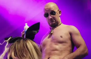Suomalainen huippu-urheilija, 22, teki seksivideon Mr. Lotharin, 52, kanssa! Näin kommentoi Lothar