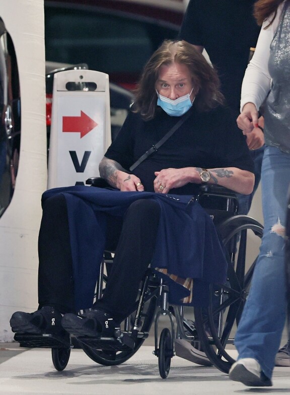 Ozzy on liikkunut pyörätuolilla jo hyvän tovin.