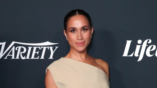 Mikä näky! Meghan Markle käänsi katseita punaisella matolla