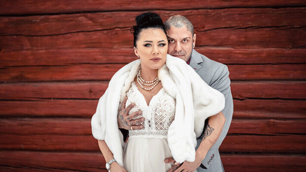 Unelmahäät-parilla on rankka menneisyys – morsiamella aivokasvain, sulhasella huumetuomio: ”Yhtäkkiä kotiimme tuli järkyttävä määrä poliiseja” Unelmahäät