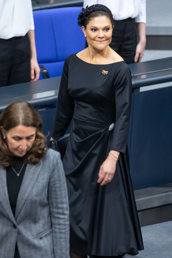 Kruununprinsessa Victorian musta mekko nähtiin hänen yllään vuoden 2021 Nobel-seremoniassa.
