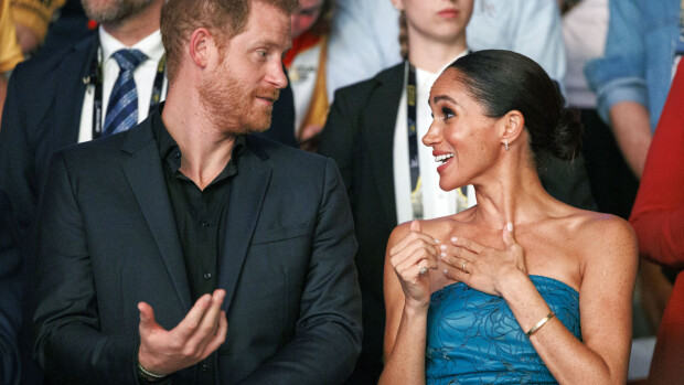 Harry ja Meghan lähtevät lätkimään? Lähipiiristä uutta tietoa