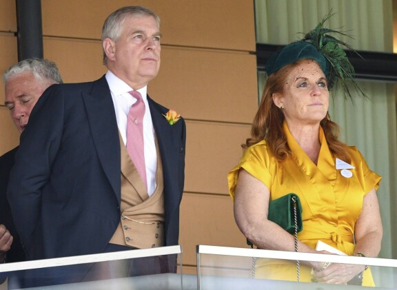 Pankkiirin rahoja olisi lähteiden mukaan mennyt Andrew’n ja Sarahin lisäksi ainakin heidän tyttärelleen, prinsessa Eugenielle.