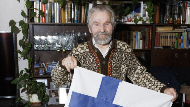 Hannes Tuovinen, 99, taisteli etulinjassa Suomen puolesta: Pelko ja viha auttoivat jaksamaan