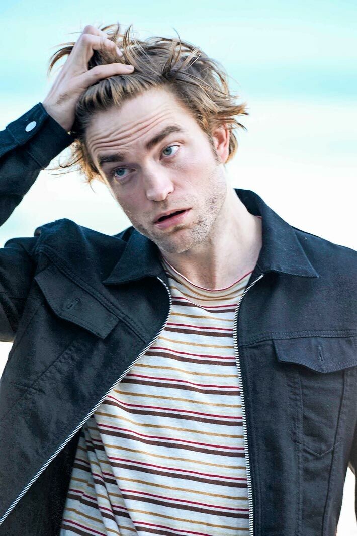 Robert Pattinson kieltäytyy hiustenpesusta, Gwyneth Paltrow pelkää deodorantteja – Seiska listasi lemuavat Hollywood-tähdet Robert Pattinson