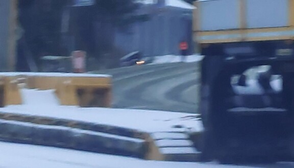 Lukijan kuvasta näkyy, kuinka auto röhnöttää ojassa Tuurin kyläkaupan tietämillä. Silminnäkijät sanovat olevansa varma kyseessä olleen Vesa Keskinen, ja sen Vesa myöntää itsekin.