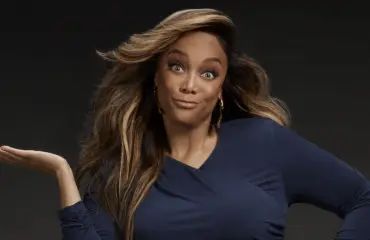 Uskoisitko 50-vuotiaaksi? Näin Tyra Banks on muuttunut