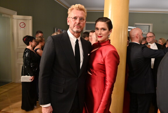 Krista Kososen itsenäisyyspäivän iltapuku oli todellinen katseenkääntäjä