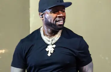 No nyt on raju räppiriita: 50 Cent tekee dokumentin Sean "Diddy" Combsin ahdistelusyytöksistä