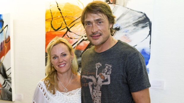 Sirpa ja Teemu Selänne vakavoituivat hautausmaalla – kuva kertoo paljon