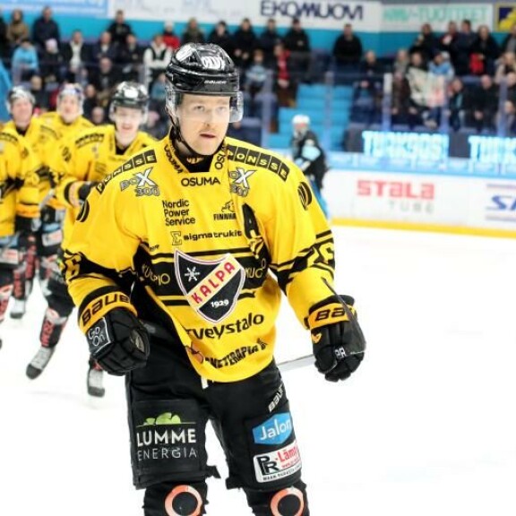 Kuopiosta kajahtaa! KalPa on virittänyt konettaan kevättä kohden kovaan vireeseen. Kuopiosta kajahtaa! KalPa on virittänyt konettaan kevättä kohden kovaan vireeseen.