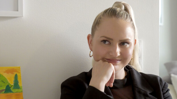 Ensitreffit alttarilla -Julia lämpenee Waltterille: ”Parhaimmat treffit ikinä”