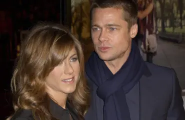 Uskoisitko? Tällaisissa töissä Hollywood-tähdet olivat ennen julkisuutta