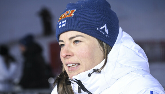 Koronasta kärsinyt Krista Pärmäkoski palaa maailmancupiin Italian Toblachissa.