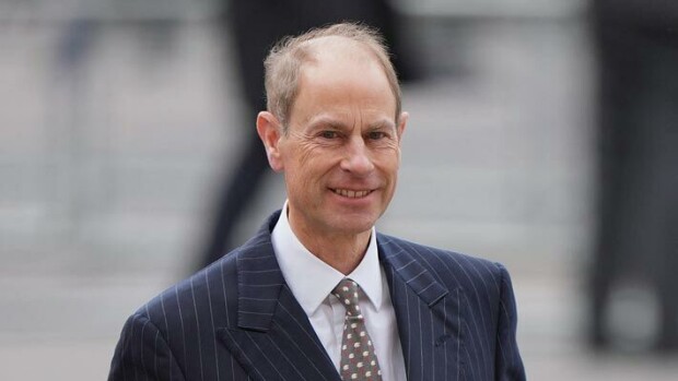 Brittihovin arvonimet uusjaossa: Edwardille arvokas titteli Edward