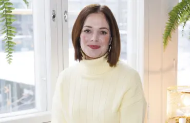 Hämmästyttävä muodonmuutos! Tunnistaisitko Oona Airolaa?