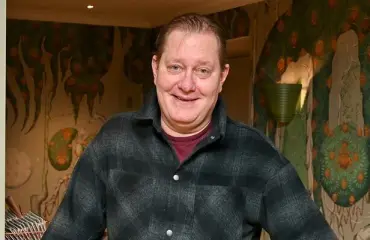 Petteri Ahomaalla jännittävä tilanne metsäreissulla: Jäin susilauman keskelle