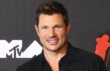 Love is Blind -juontaja Nick Lachey hyökkäsi paparazzin kimppuun - passitettiin vihanhallintakurssille