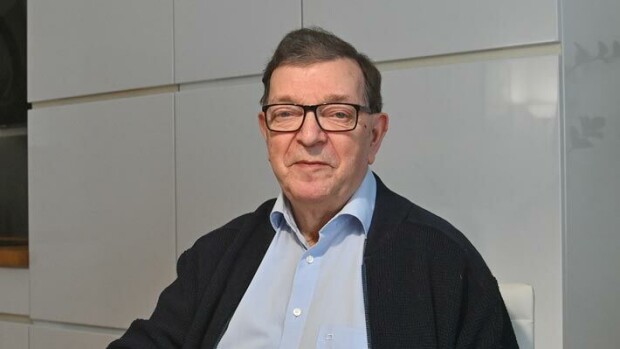 Paavo Väyrynen valloitti Tiktokin – tunnustaa totuuden nuorison suosimasta alustasta: ”En ole ollenkaan kärkiosaajia” Paavo Väyrynen