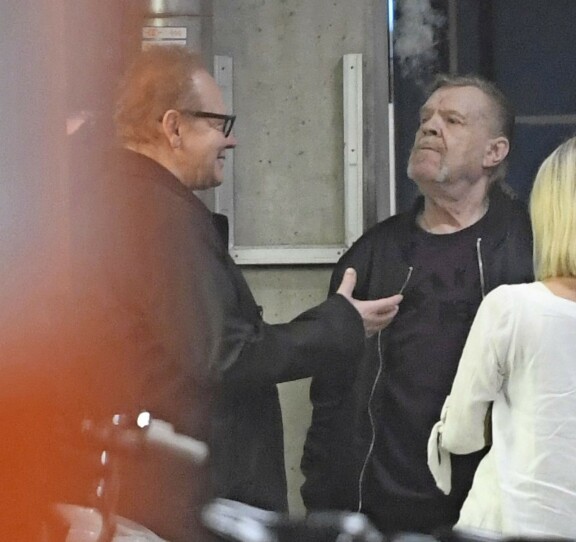 Jari Tervon ja Veskun kirjaprojekti aiheutti huolta läheisissä. Lopulta Tervo joutui jättämään hautajaiset väliin.