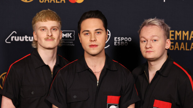 Kuumaa-yhtye sai yllättäviä fanilahjoja – Johannes Brotherus vaikenee yhdestä asiasta