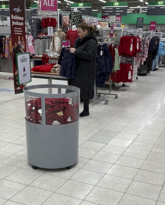 Krista Kiuru bongattiin yllättävässä puuhassa – kuva