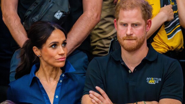 Meghan ja Harry yllättivät ravintolassa - törkypalauteryöppy!