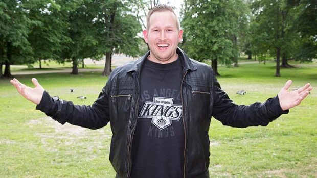 Oku Luukkaisen erikoinen heräteostos krapulassa! Somekansa kannustaa: 'Vetäisin heti käteen' Oku Luukkainen