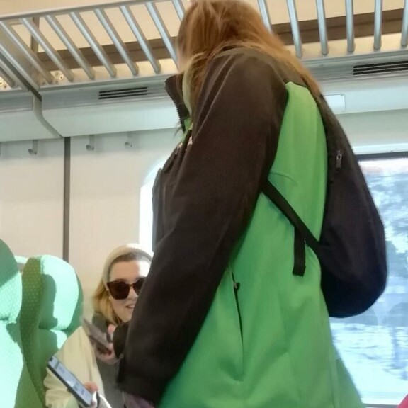 BB-voittaja Jasmiina Yildiz kärähti joukkoliikenteessä Jasmiina