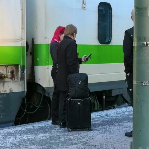 Viikon Kääk-juorut: Poliitikkolegenda Mauri Pekkarinen eksyksissä Vantaalla Mauri Pekkarinen