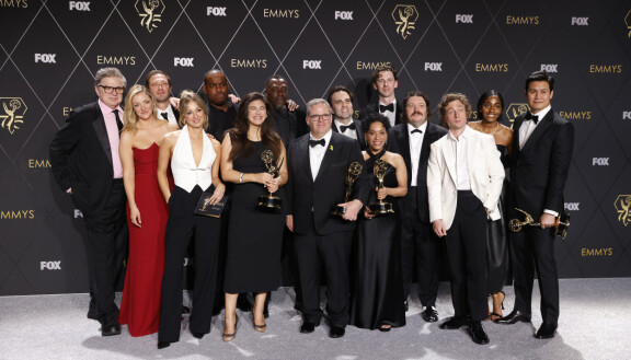 The Bear voitti muun muassa parhaan ohjauksen ja käsikirjotuksen (draamakomedia) Emmy-palkinnot.