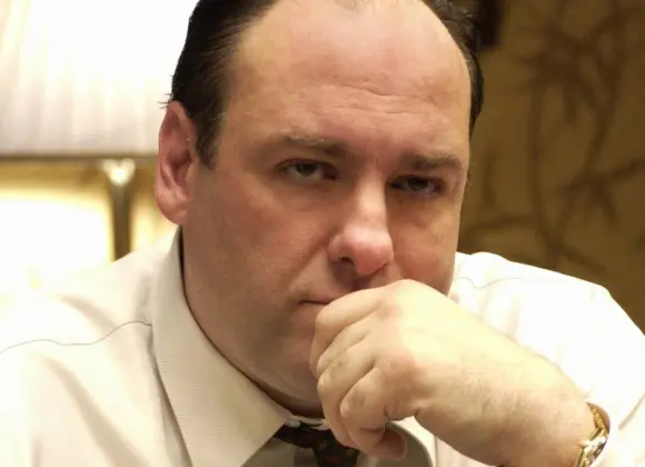 Tämän vuoksi Sopranos tyrmättäisiin nykyään: ”Meitä olisi voitu luulla rasisteiksi ja seksisteiksi”