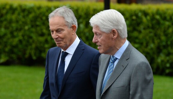 Huhtikuussa Tony ja Bill Clinton osallistuivat Irlannin rauhanprosessiin.