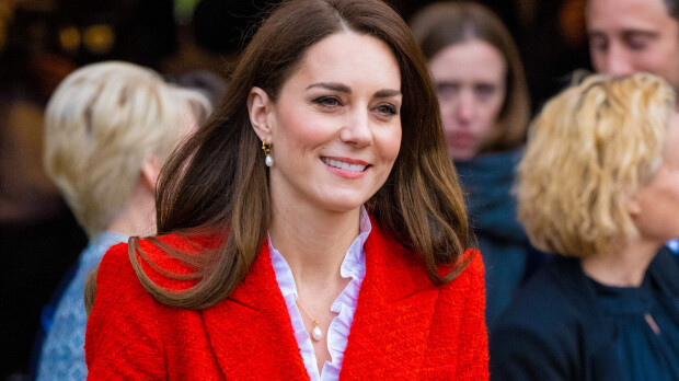 Ensimmäiset kuvat prinsessa Catherinesta vatsaoperaation jälkeen
