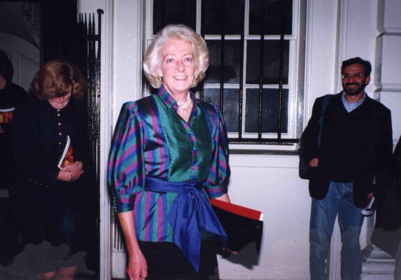 Frances vuonna 1995.